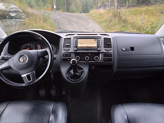 Volkswagen Multivan 29 of 30