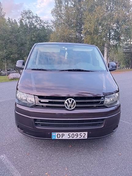 Volkswagen Multivan 5 of 30