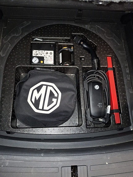 MG ZS EV 4 of 18