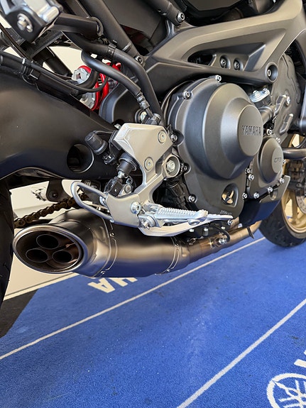 Yamaha XSR 900 13 of 15