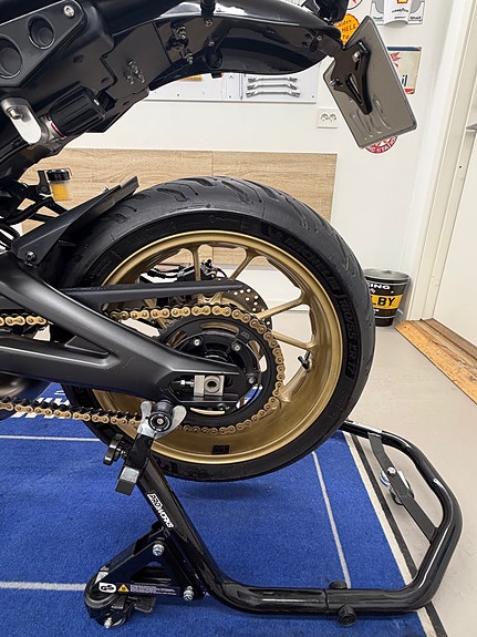 Yamaha XSR 900 6 of 15