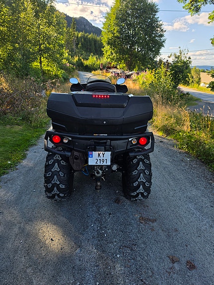 Can-Am Outlander 650 max pro T 9 of 23