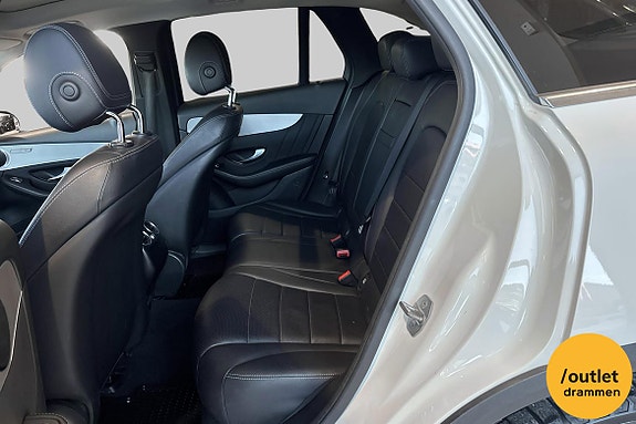 Mercedes-Benz GLC350 e 11 of 26
