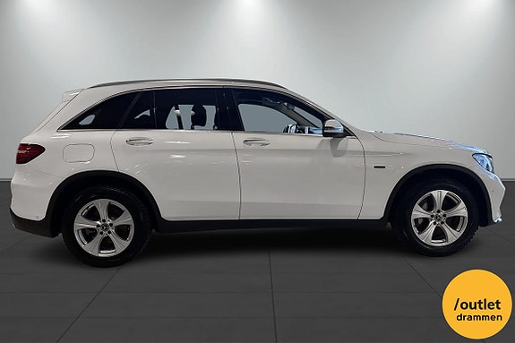Mercedes-Benz GLC350 e 7 of 26