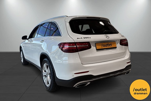 Mercedes-Benz GLC350 e 3 of 26