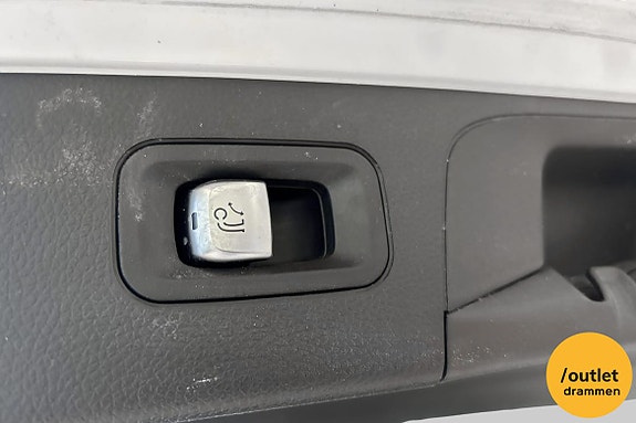 Mercedes-Benz GLC350 e 26 of 26