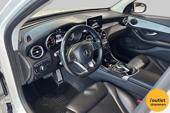 Mercedes-Benz GLC350 e 13 of 26