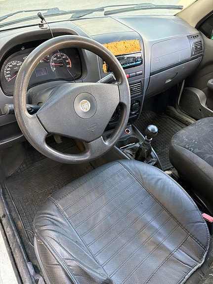 Fiat Strada 9 of 14