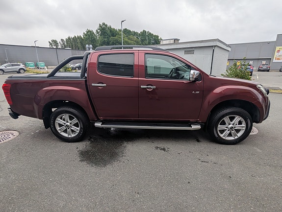 Isuzu D-max 6 of 30