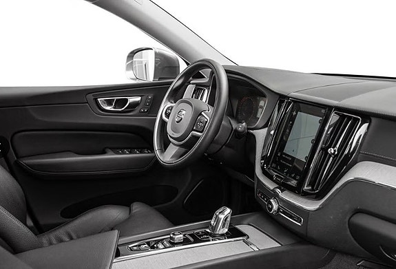 Volvo XC60 11 of 23