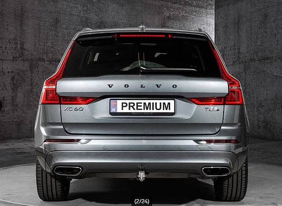Volvo XC60 8 of 23