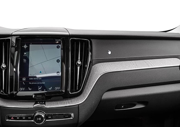 Volvo XC60 10 of 23