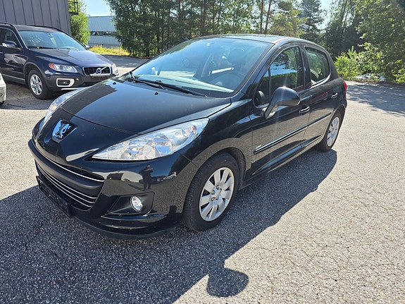 Peugeot 207 2 of 26