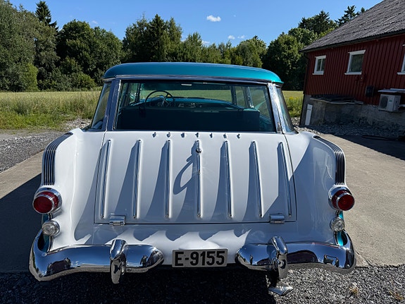 Pontiac Star Chief Safari 18 of 30
