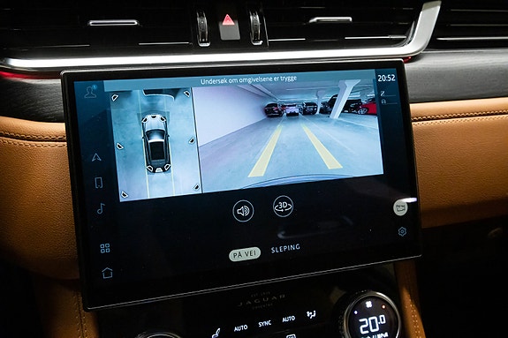 Jaguar F-PACE 29 of 30