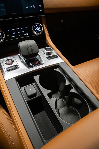 Jaguar F-PACE 23 of 30