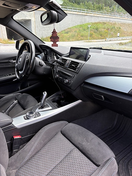 BMW 116d 18 of 30
