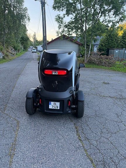 Renault Twizy 3 of 8