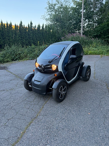 Renault Twizy 2 of 8