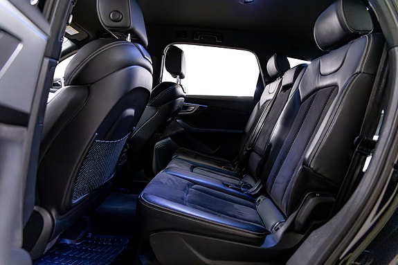 Audi Q7 5 of 5
