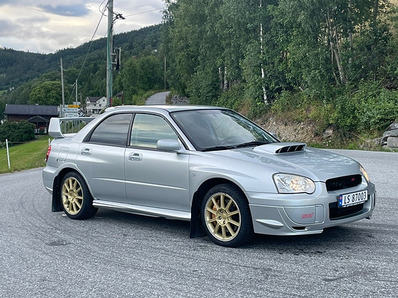 Subaru WRX 3 of 5
