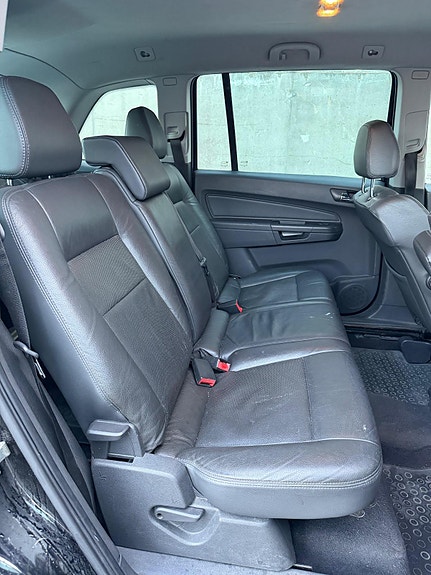 Opel Zafira 13 of 13
