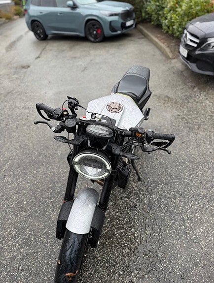 Husqvarna Vitpilen 701 7 of 30
