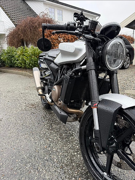 Husqvarna Vitpilen 701 6 of 30