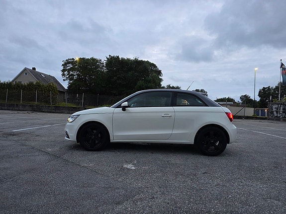 Audi A1 4 of 17