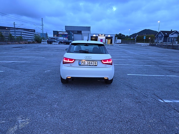 Audi A1 7 of 17