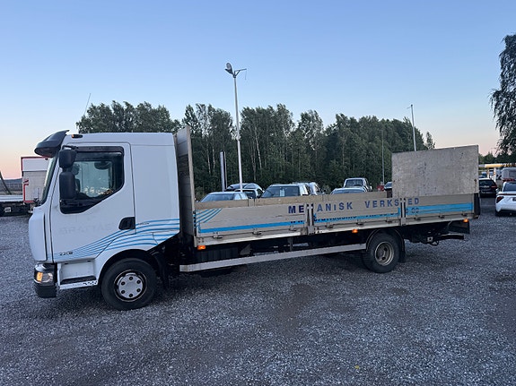 Renault Midlum med plan og fjernstyrt luftelem | Nylig EU-godkjent | Lav kilometerstand 18 of 24