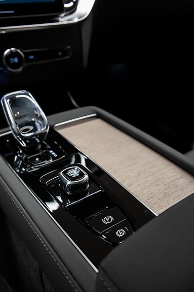 Volvo XC90 24 of 30