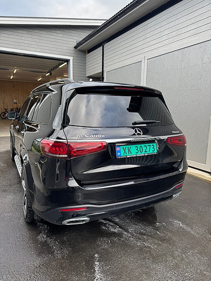 Mercedes-Benz GLS400 d 4 of 24