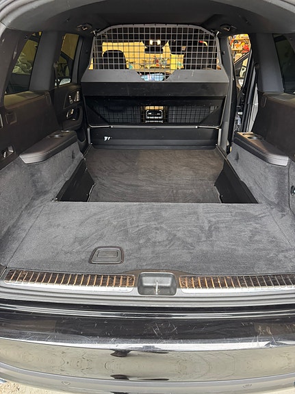 Mercedes-Benz GLS400 d 10 of 24