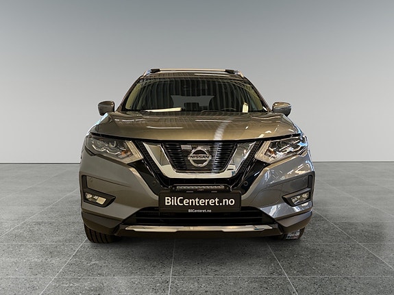 Nissan X-Trail 2 of 5