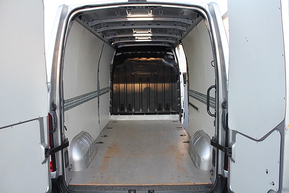 Renault Master 8 of 21