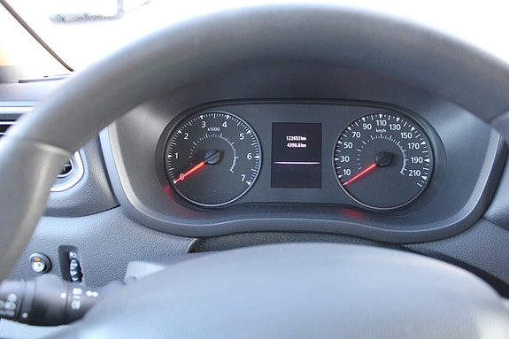 Renault Master 10 of 21