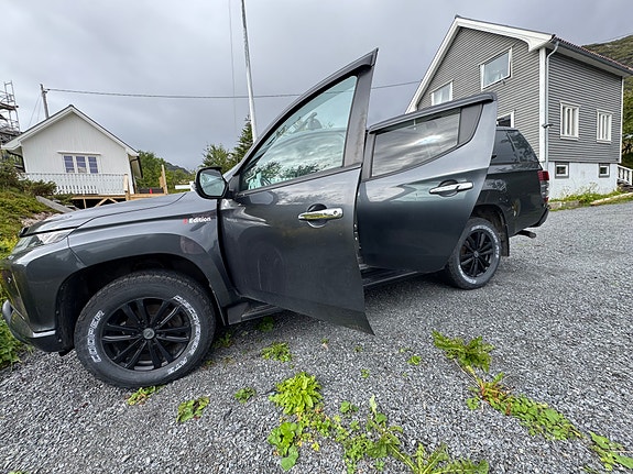 Mitsubishi L200 5 of 5