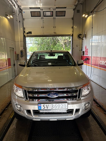 Ford Ranger 2 of 11