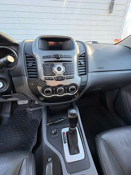Ford Ranger 10 of 11
