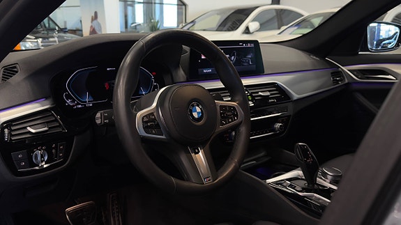 BMW 530e 19 of 30