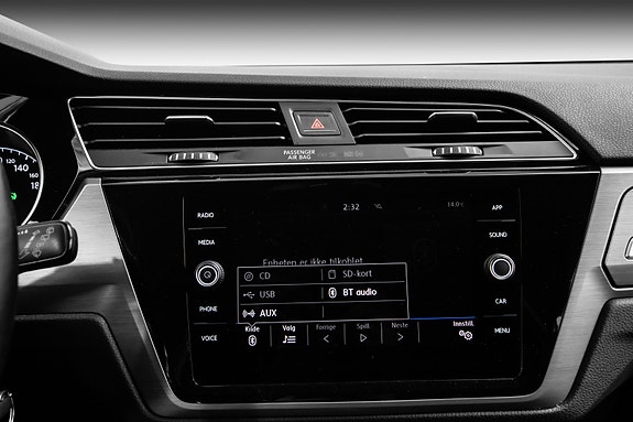 Volkswagen Touran 25 of 30