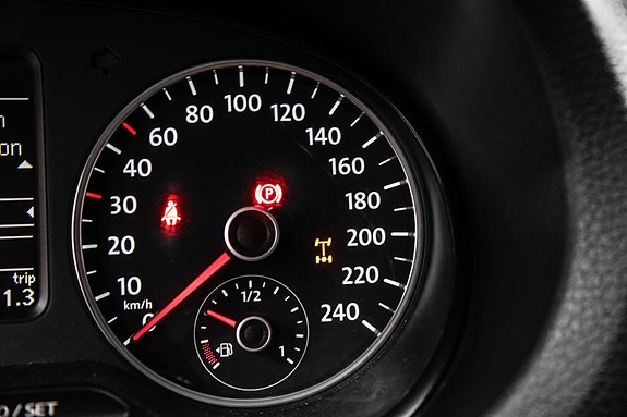 Volkswagen Amarok 25 of 26