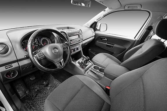 Volkswagen Amarok 10 of 26