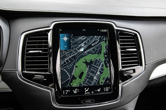 Volvo XC90 22 of 30