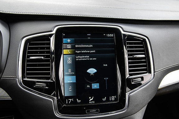 Volvo XC90 29 of 30