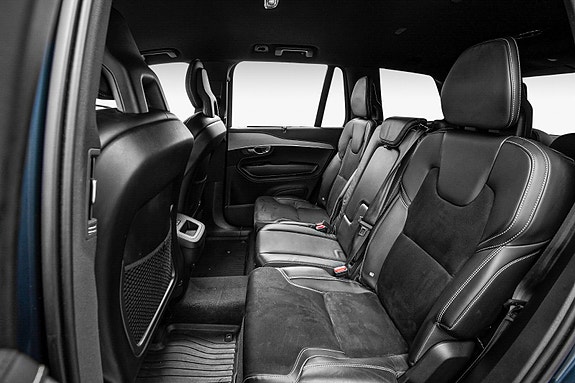 Volvo XC90 15 of 30