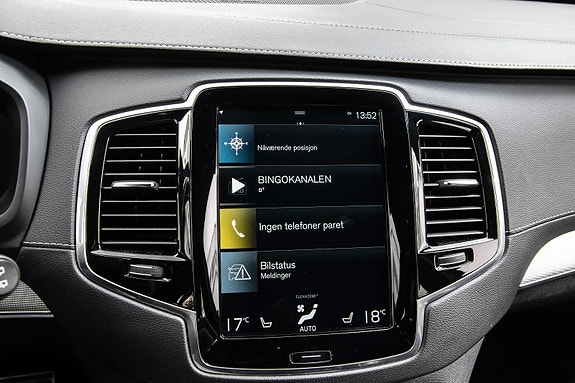 Volvo XC90 26 of 30