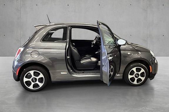 Fiat 500e 12 of 30
