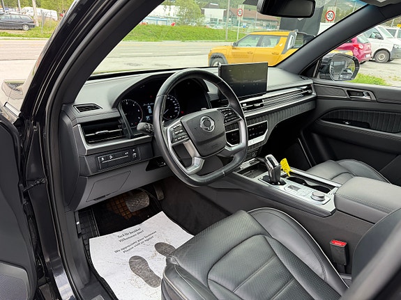 KGM Rexton 11 of 15